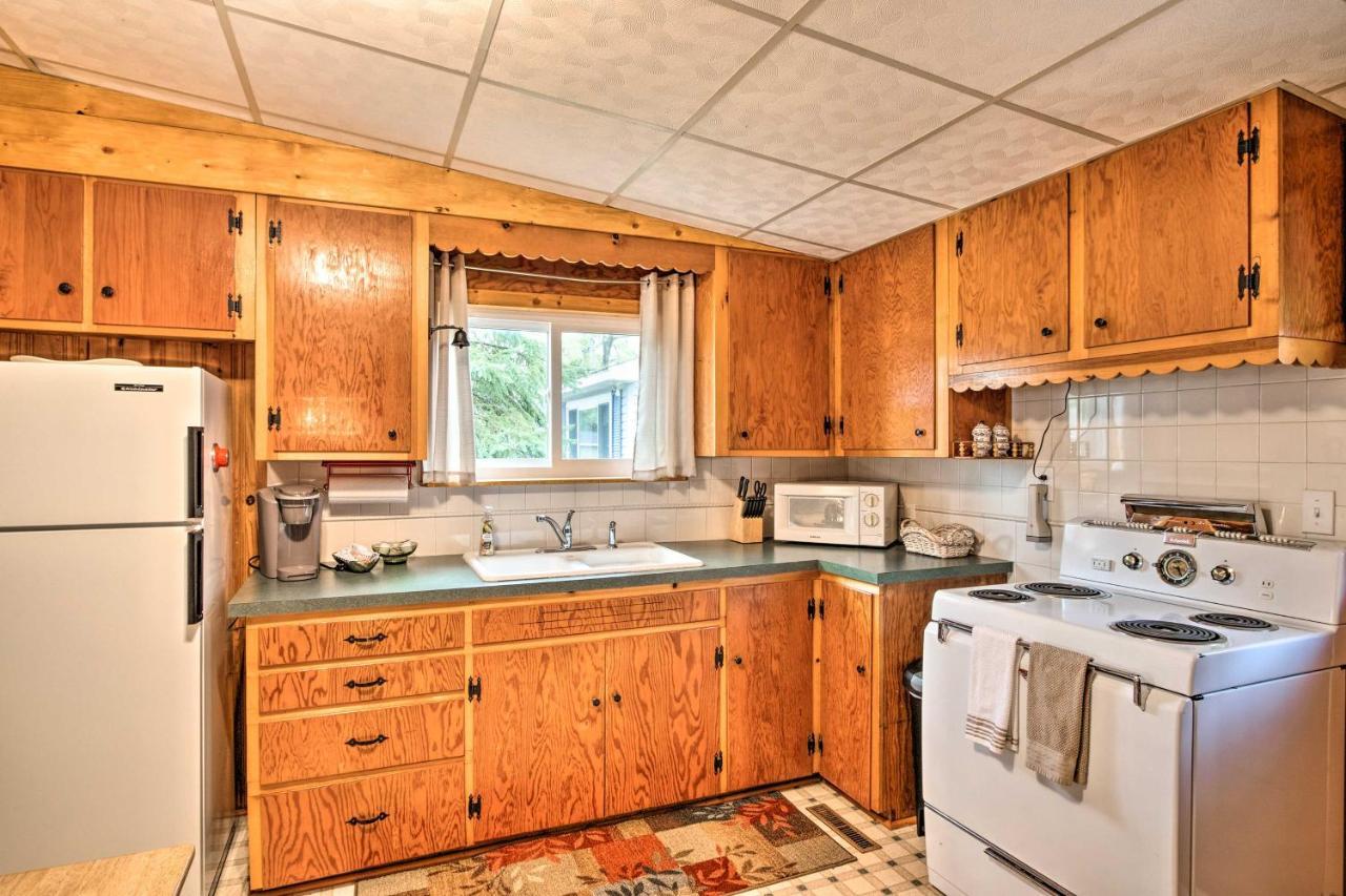 National City Cottage With Patio, Steps To Lake! Luaran gambar