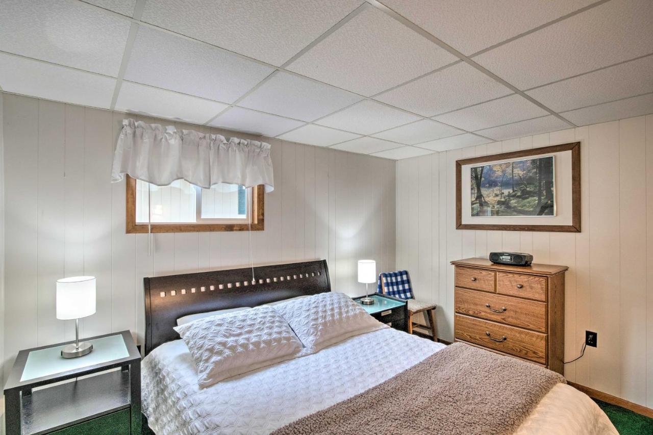 National City Cottage With Patio, Steps To Lake! Luaran gambar