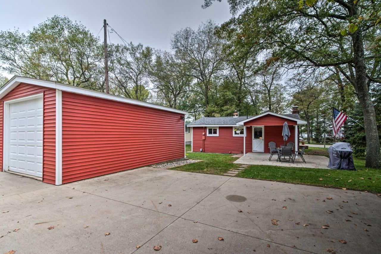 National City Cottage With Patio, Steps To Lake! Luaran gambar