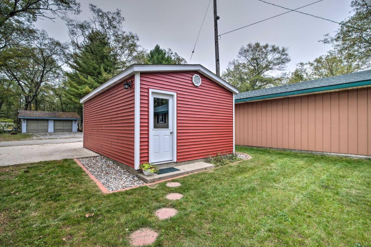 National City Cottage With Patio, Steps To Lake! Luaran gambar